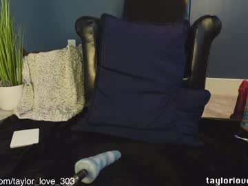 girl cam all day taylor_love_303 image #4917394