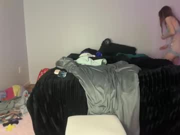 girl cam all day ellieluvs image #9185929