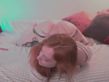 girl cam all day iara_mi image #8211457
