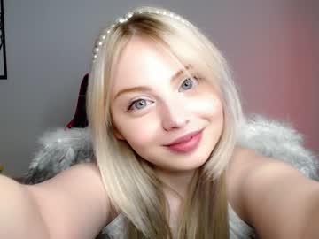 girl cam all day shy_blondiee image #3827455