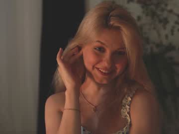 girl cam all day hannasthesia image #7351611