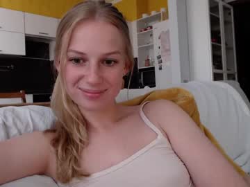 girl cam all day magic_couple13 image #4612169