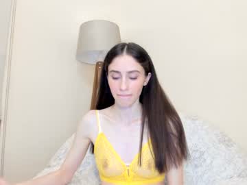 girl cam all day snowww_white image #7387220