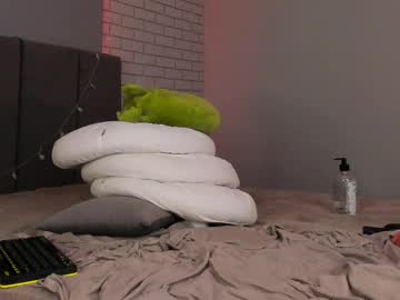 girl cam all day hazel_7 image #9221915