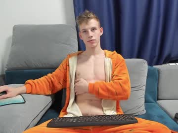 man cam all day max_serov image #3292164
