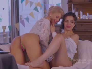 girl cam all day _2strangers image #4309679
