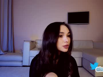 girl cam all day hollyextra image #3361689