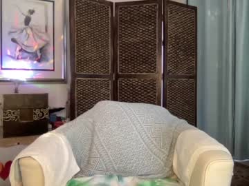 girl cam all day gl1tter_barbie image #1889230