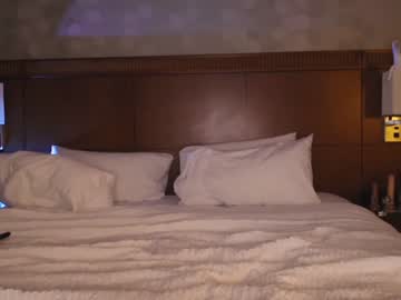 couple cam all day ari_lovexo image #6477612