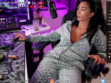 girl cam all day evelyne92 image #5609515