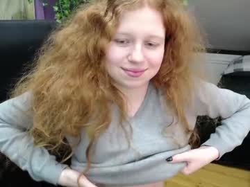 girl cam all day molly_redhead image #900094