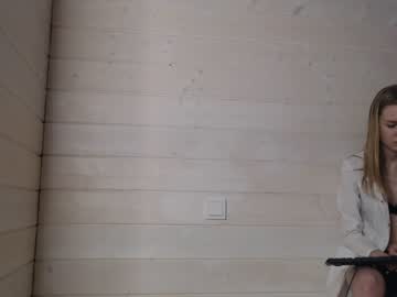 girl cam all day princess__aurora image #3690887