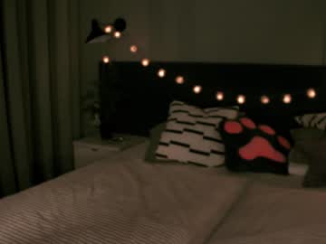 girl cam all day bunnylia__ image #4902079