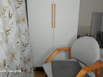 girl cam all day babykim_ image #8312820