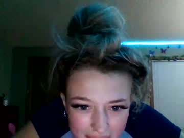 girl cam all day carlydrake image #1822092