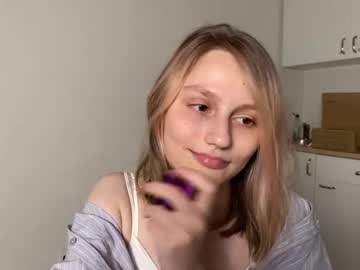 girl cam all day ellisauer image #2567272