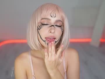 girl cam all day silent_chill image #8167734
