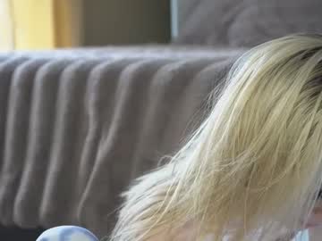 girl cam all day artoftease image #1711308