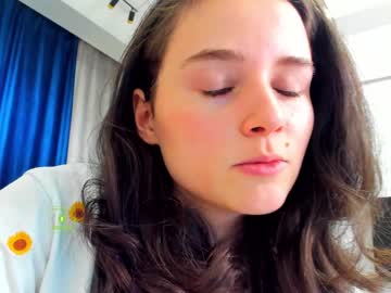 girl cam all day demurelixir image #2631275