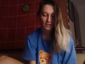 girl cam all day highlemonsss image #797609