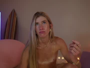 girl cam all day lucy_gooosey image #7631692