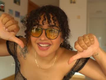 girl cam all day arletnoa image #6859178