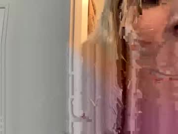 girl cam all day caitiemachleid image #5843550