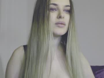 girl cam all day petit_kaka image #597521