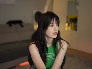 girl cam all day _blackbee_ image #7664301