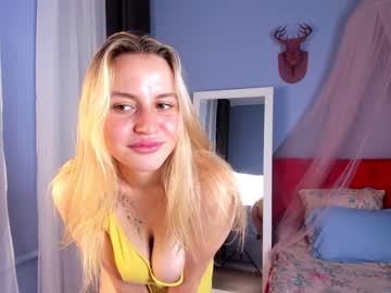 girl cam all day erikacoy image #2358777