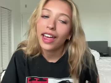 girl cam all day paigesylviaa image #8834223
