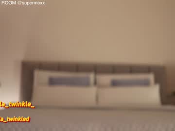 girl cam all day ella_twinkle image #7037253