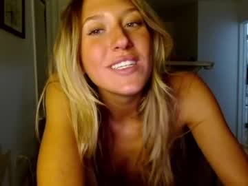 girl cam all day addisonvodka image #2911296