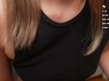 couple cam all day luxmur image #8012563