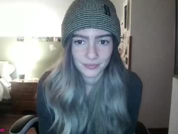 girl cam all day pixelatedprincess image #3264011