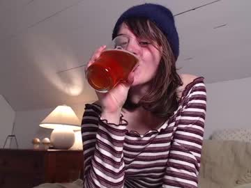 girl cam all day mindvoiding image #5819762