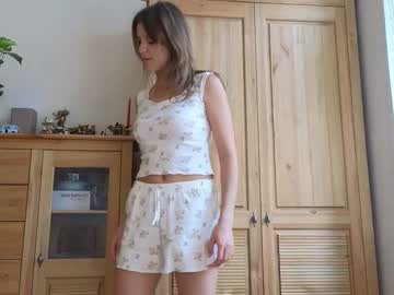 girl cam all day eli_sun image #9682690