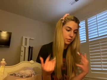 girl cam all day playboybarbie666 image #4113595