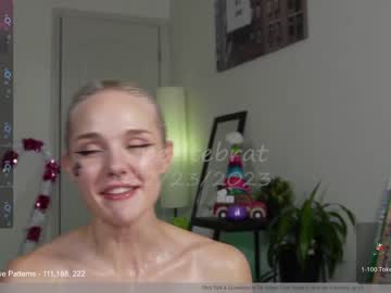 girl cam all day petitebrat image #5985052