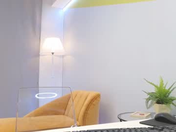 girl cam all day lovlybambi image #5276639