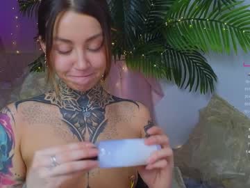 girl cam all day nickyneck image #5765570