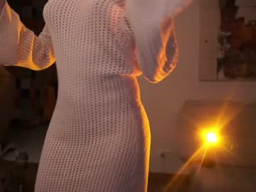 girl cam all day bitter_moon image #9284950