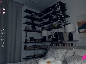 girl cam all day riskyproject image #7988647