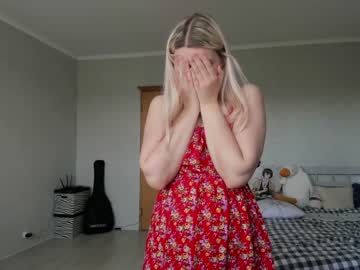 girl cam all day belle_ellie image #4747484