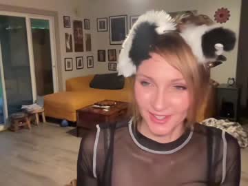 girl cam all day kaileeshy image #3012265