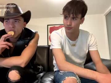 couple cam all day ciaosonoale image #4392635