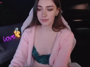 girl cam all day uwuxo image #3508230