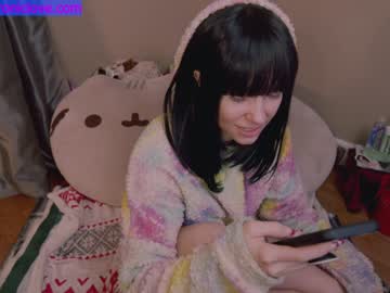 girl cam all day chroniclove image #3134003