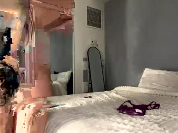 girl cam all day pprincesskyliee image #9206052