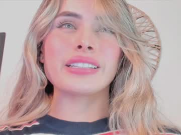 girl cam all day antonia_savatto_ image #106298
